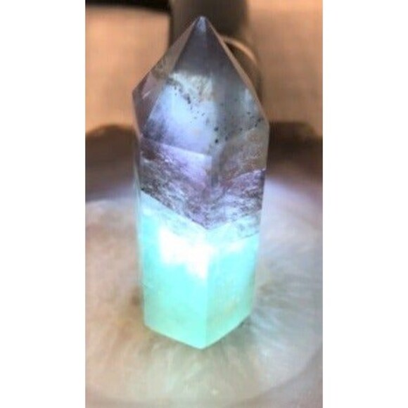 Fluorite Point - Picture 6 of 8